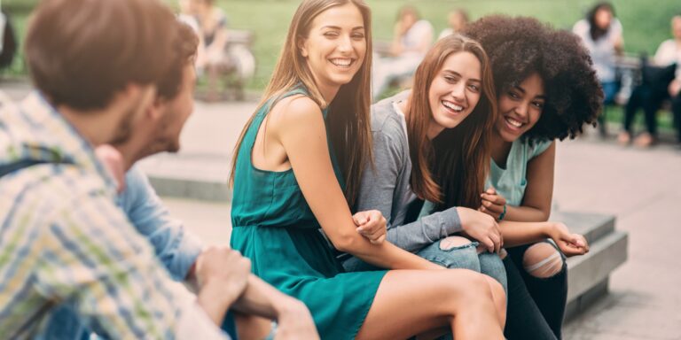 frauen situativ ansprechen